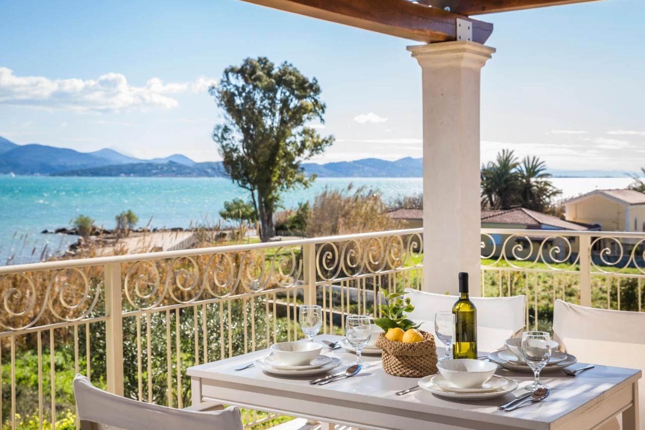 Apollonides Seafront Villa1 Aoede 릭수리 외부 사진