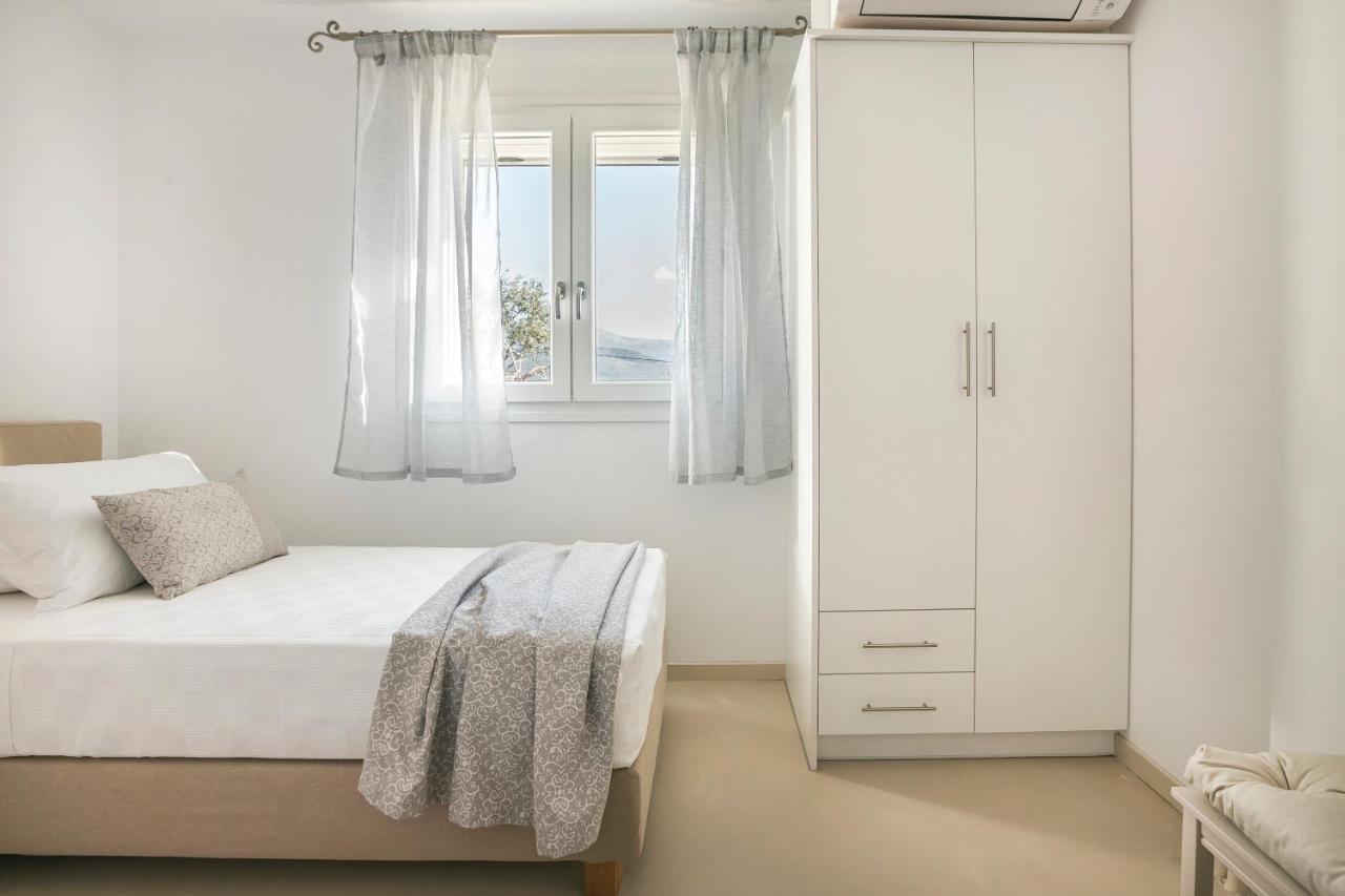 Apollonides Seafront Villa1 Aoede 릭수리 외부 사진