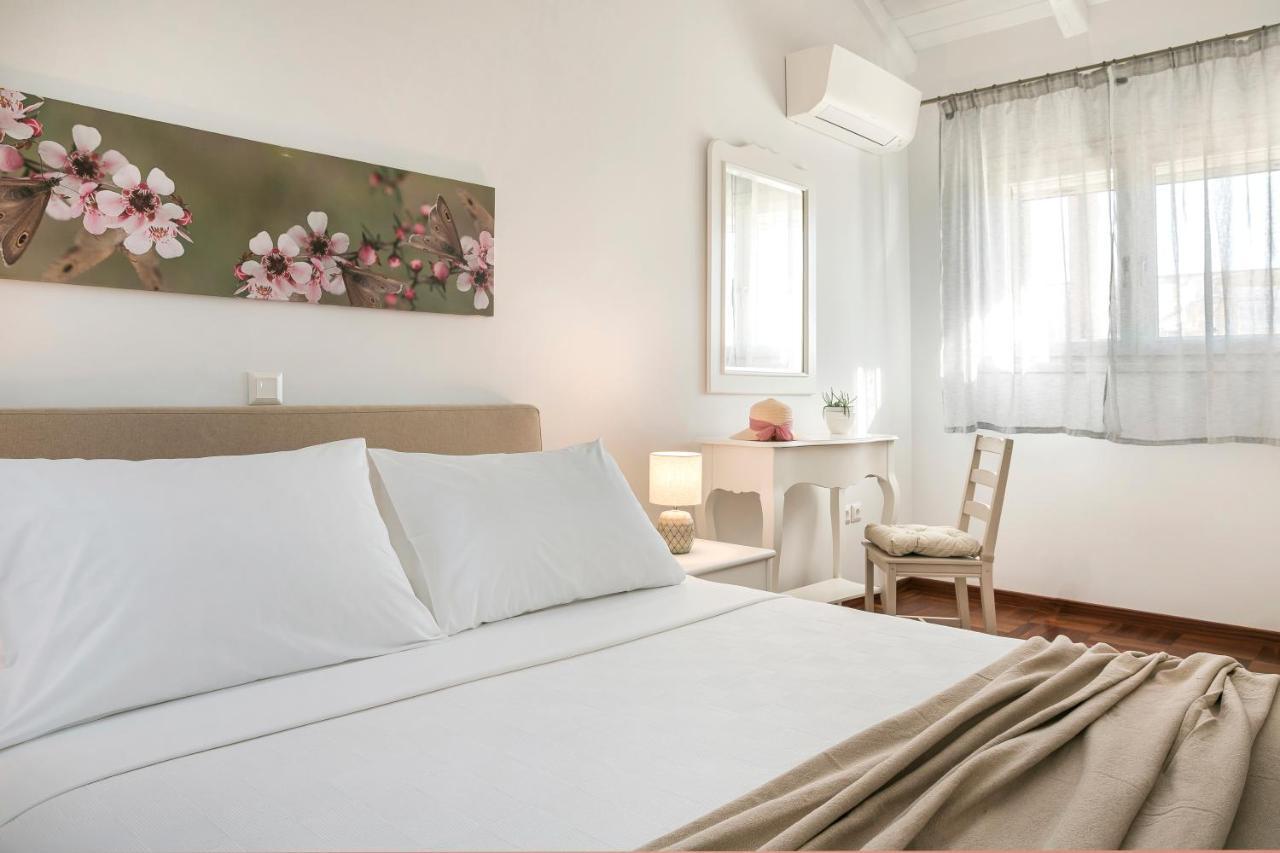 Apollonides Seafront Villa1 Aoede 릭수리 외부 사진