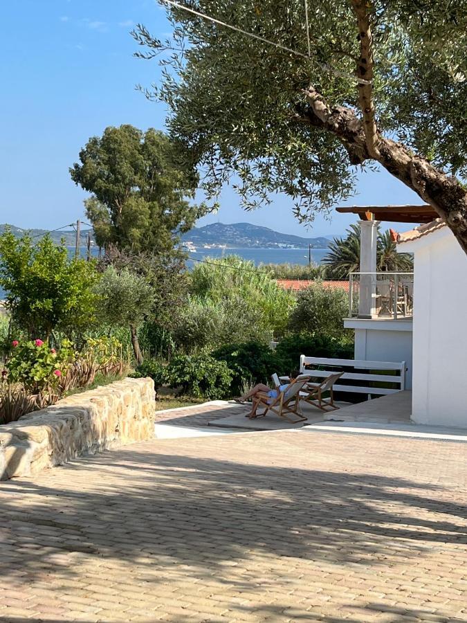 Apollonides Seafront Villa1 Aoede 릭수리 외부 사진