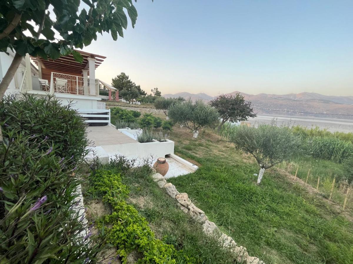 Apollonides Seafront Villa1 Aoede 릭수리 외부 사진